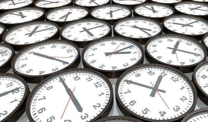 Cómo agregar relojes de escritorio a Windows 10