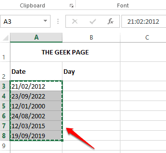 Jak wyodrębnić wartości dzienne z wartości daty w Microsoft Excel