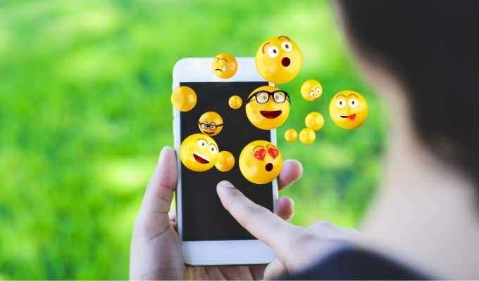 Jak znaleźć i używać emoji na niezgodę