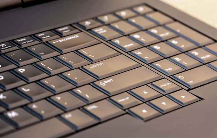 Como desativar o teclado do seu laptop no Windows e MacOS